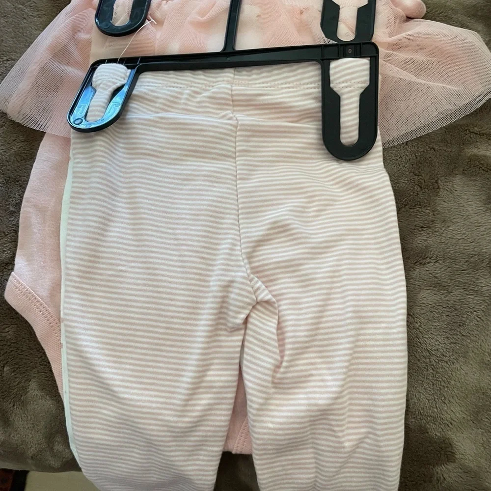 Carter’s Baby Girl 4pc Set – “Little Princess” Bunny Outfit Pink Gray SZ 9M –NWT